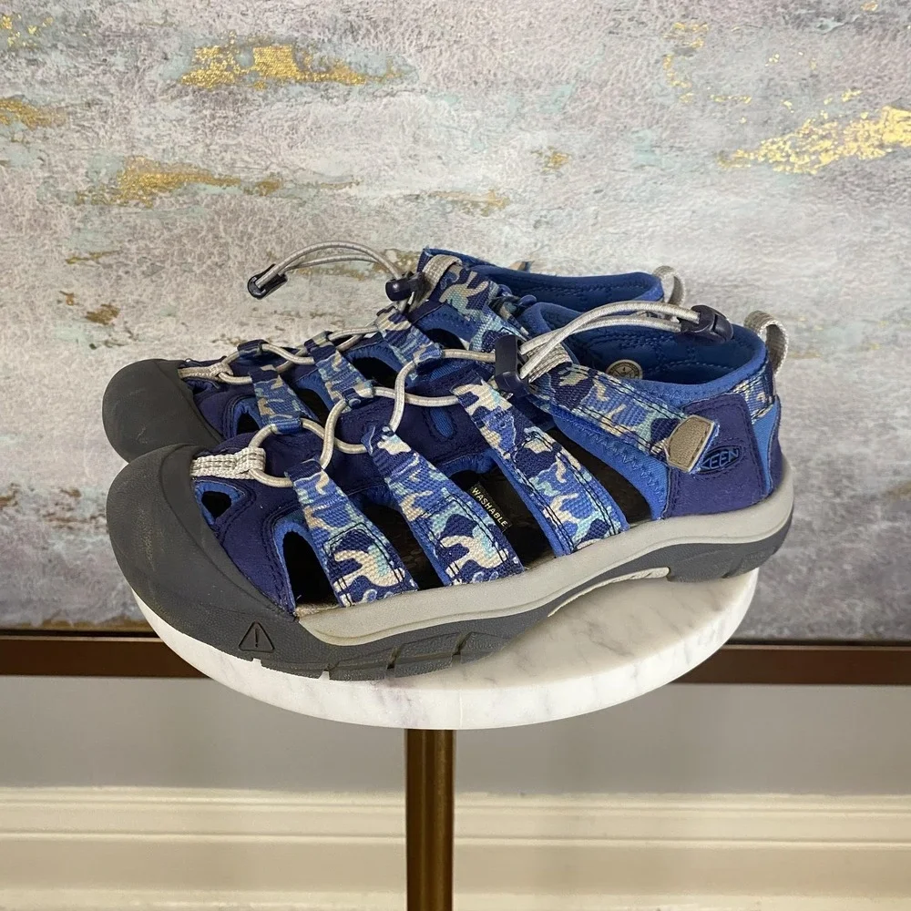 Keen Newport H2 Sandals Shoes Size Youth 4 Blue Camo Fisherman Water Hiking